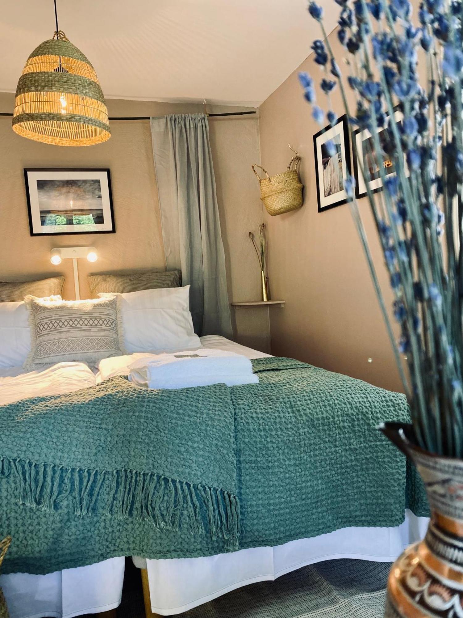 בורגהולם Villa Sol B&B And Hostel מראה חיצוני תמונה